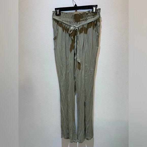 Rewash Brand Women's Smocked Front Wrap Wide Leg Pants Rayon Comfort Size M NWT - Picture 1 of 11